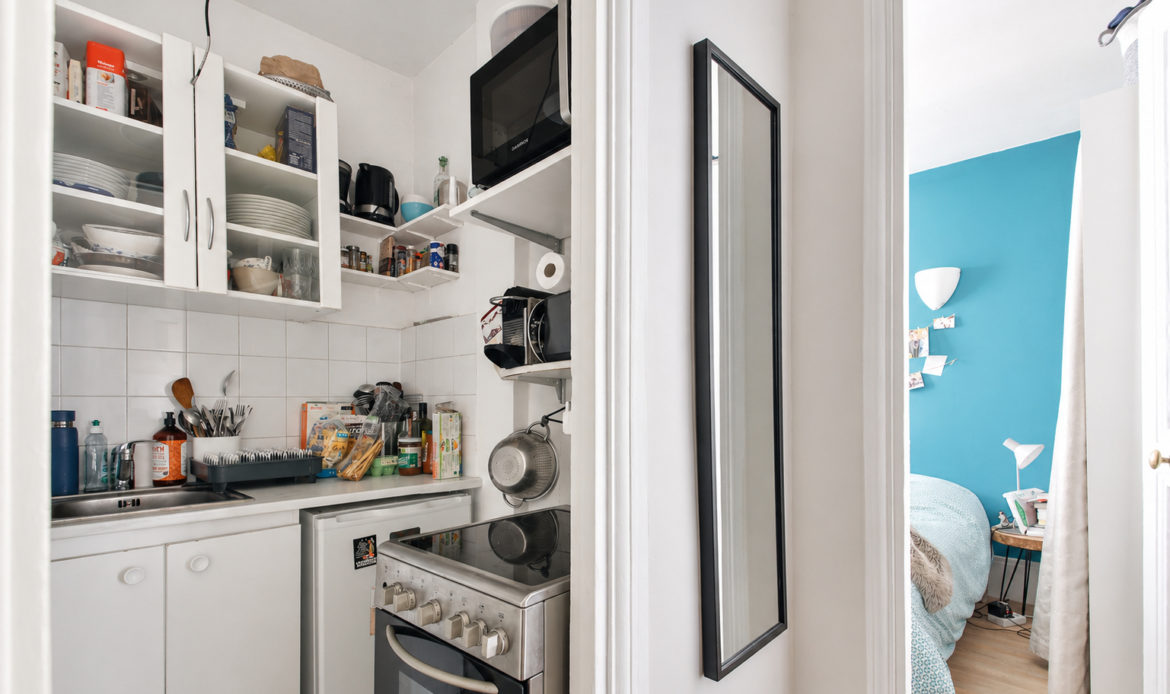 745334f3